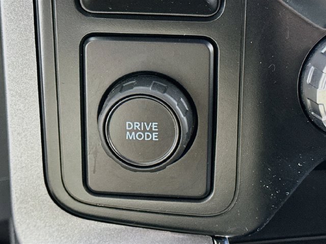 Used 2023 Ford F150 XLT w/ Equipment Group 302A High RWD image 21