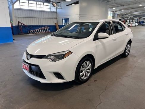 Used 2016 Toyota Corolla LE image 7