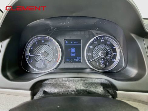 Used 2020 Hyundai Elantra SEL FWD image 17