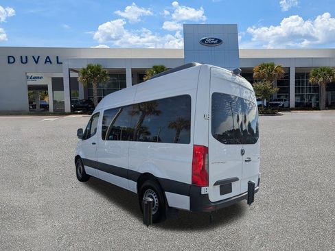 Used 2024 Mercedes-Benz Sprinter 2500 image 6