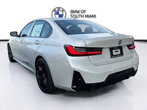 New 2026 BMW 330i Sedan w/ M Sport Package RWD image 4