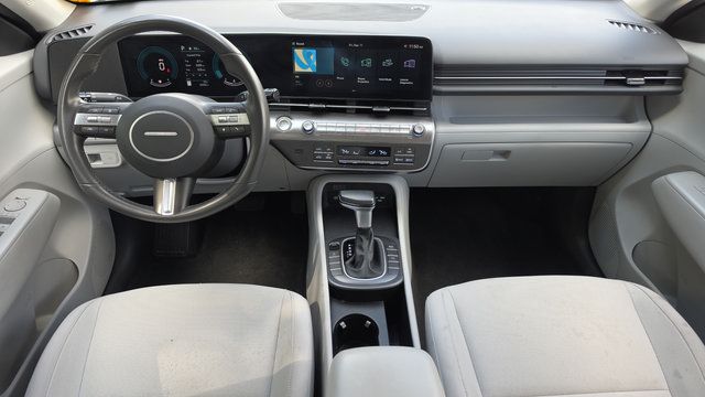 Used 2025 Hyundai Kona SEL AWD/4WD image 7