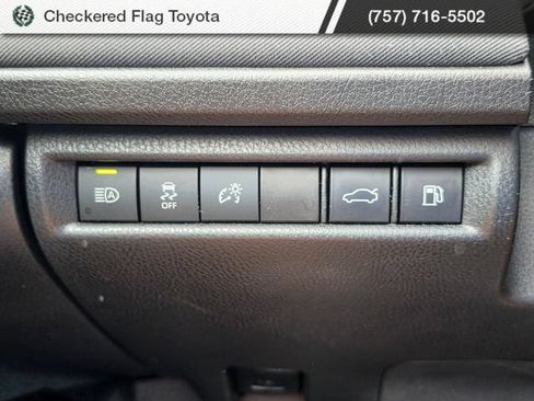 Used 2025 Toyota Camry LE FWD image 10