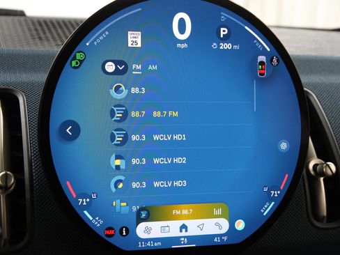 Used 2025 MINI Cooper Countryman S w/ Comfort Package Max image 11