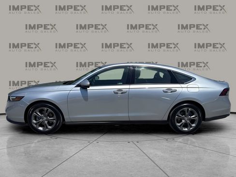 Used 2024 Honda Accord EX image 2