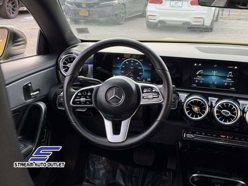 Used 2020 Mercedes-Benz CLA 250 image 22