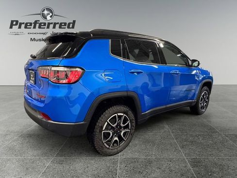 New 2026 Jeep Compass Trailhawk image 17