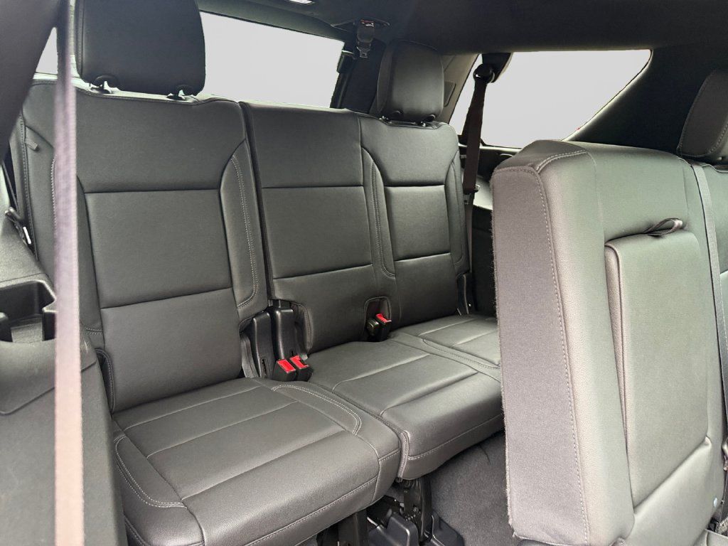 Used 2023 Chevrolet Tahoe Z71 w/ Max Trailering Package AWD/4WD image 19