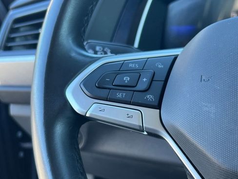 Used 2024 Volkswagen Jetta SE image 18