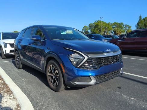 Certified 2023 Kia Sportage EX image 2