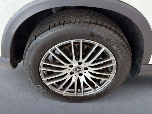 Certified 2025 Mercedes-Benz GLC 300 4MATIC image 7