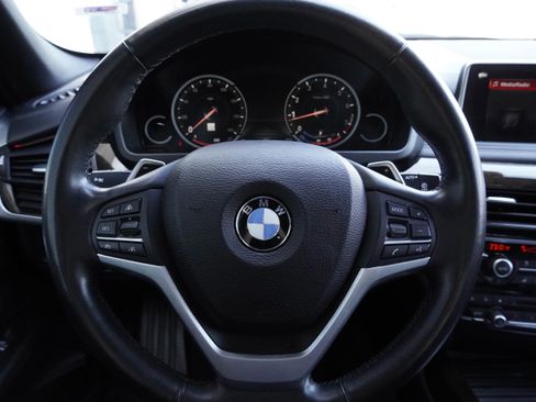 Used 2018 BMW X5 xDrive50i w/ Executive Package AWD/4WD image 18