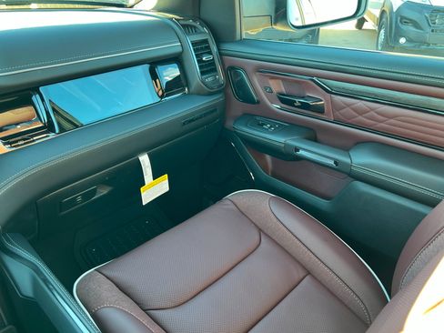 Used 2026 RAM 1500 Limited image 10