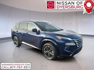 Used 2025 Nissan Rogue Platinum w/ Tech Package video 1