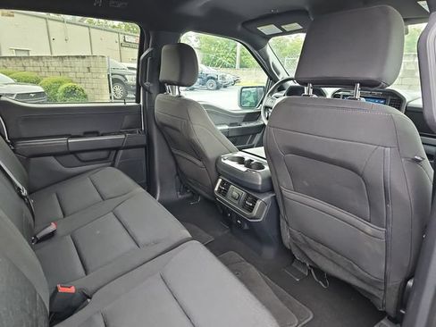 Used 2024 Ford F150 XLT w/ XLT Black Appearance Package RWD image 11