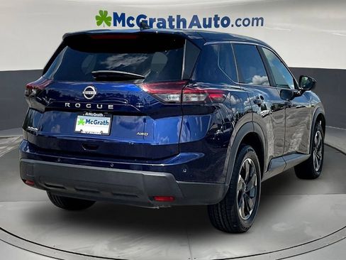 Used 2025 Nissan Rogue SV AWD/4WD image 8