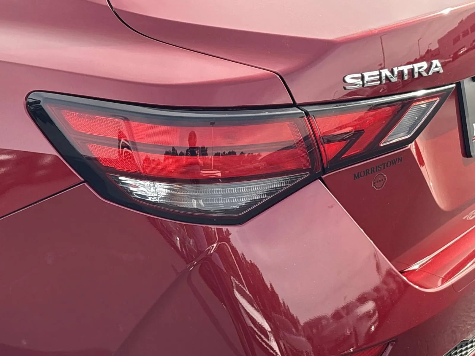 Used 2020 Nissan Sentra SV w/ Electronics Package FWD image 10