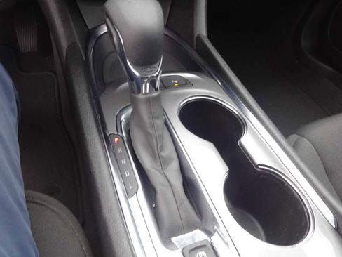 Used 2024 Chevrolet Malibu LT image 18