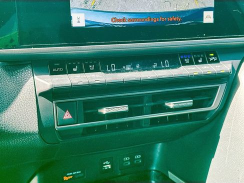 Used 2025 Toyota Camry XSE w/ Premium Package FWD image 15