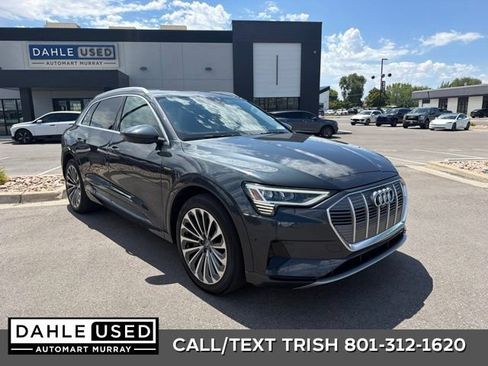 Used 2019 Audi e-tron Prestige w/ Prestige Package AWD/4WD image 1