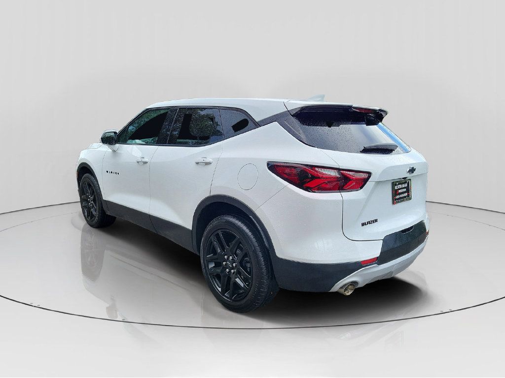 Used 2021 Chevrolet Blazer LT w/ LPO, Black Accent Package FWD image 5