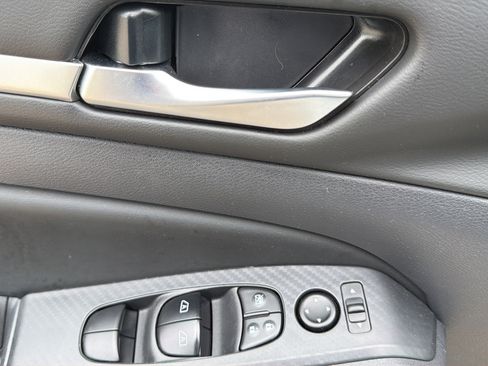 Certified 2026 Nissan Altima 2.5 SR FWD image 18