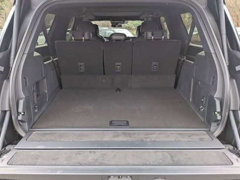 New 2026 Lincoln Navigator L Black Label image 8