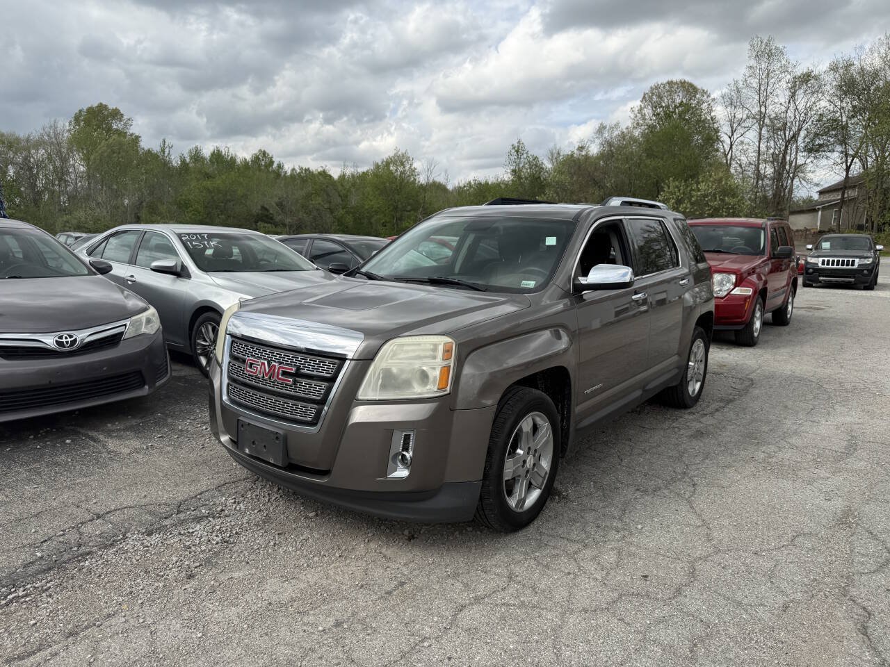 Used 2012 GMC Terrain SLT FWD image 2
