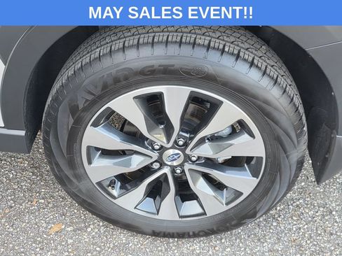 Used 2025 Subaru Outback Limited w/ Popular Package #2 AWD/4WD image 38