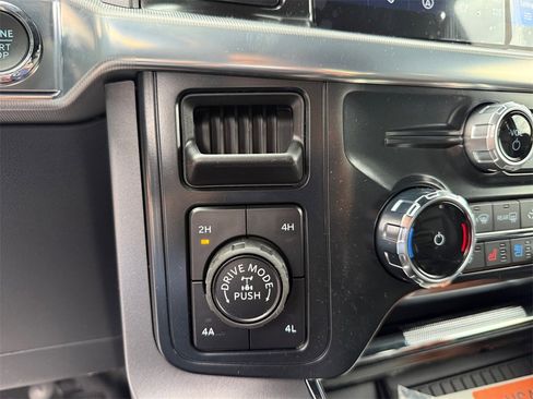 New 2026 Ford F150 Lariat w/ Equipment Group 502A High image 19