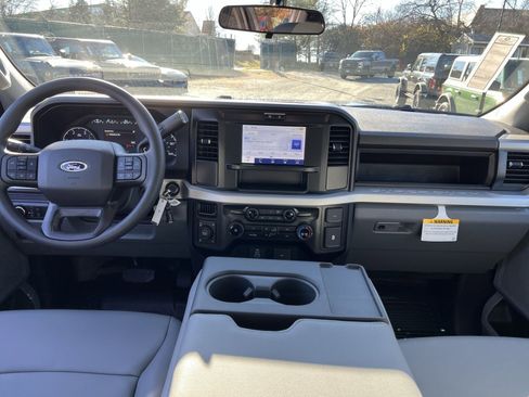 New 2026 Ford F250 XL w/ FX4 Off-Road Package image 21