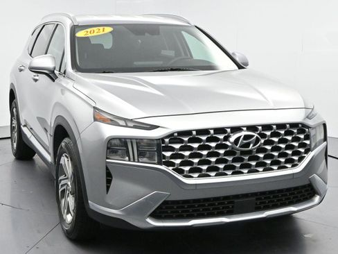 Used 2021 Hyundai Santa Fe SEL FWD image 2