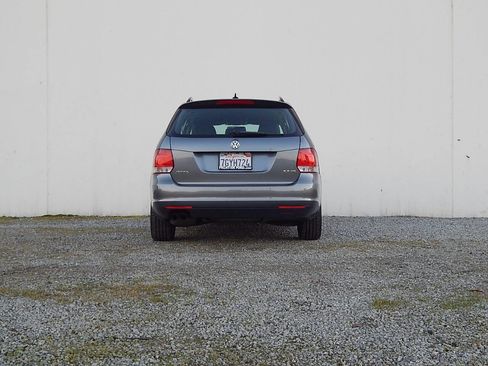 Used 2013 Volkswagen Jetta S image 4