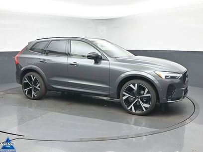 New 2026 Volvo XC60 B5 Ultra w/ Protection Package Premier