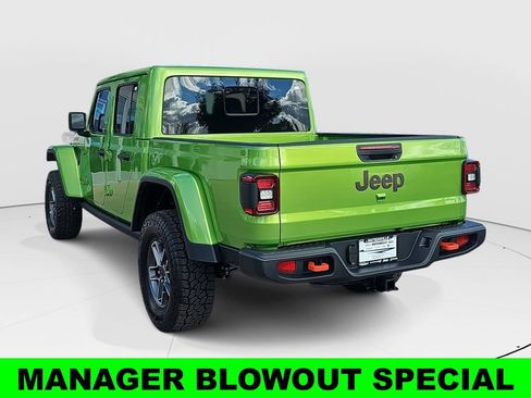 New 2025 Jeep Gladiator Mojave w/ Convenience Group AWD/4WD image 5