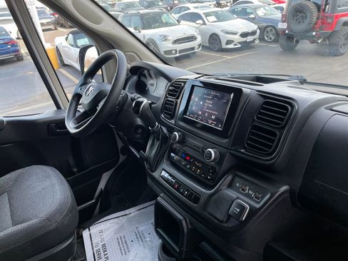 Used 2022 RAM ProMaster 2500 image 17