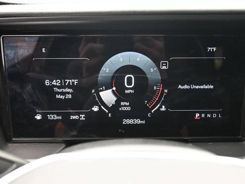 Used 2025 GMC Terrain Elevation AWD/4WD image 12
