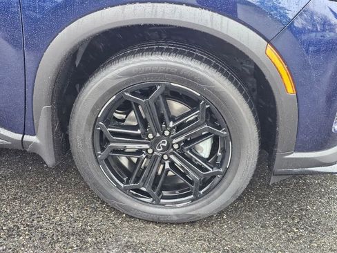 New 2026 INFINITI QX60 Sport image 9