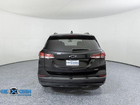 Used 2023 Chevrolet Equinox RS FWD image 6