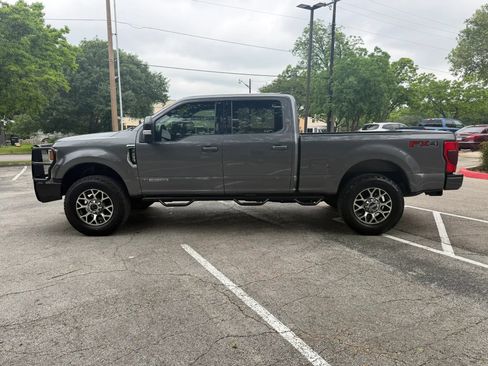 Used 2021 Ford F250 Lariat w/ FX4 Off-Road Package AWD/4WD image 8