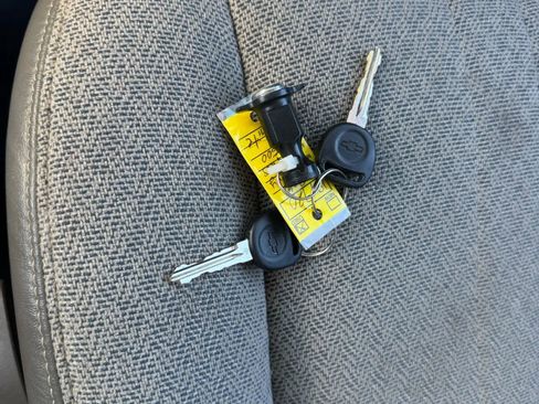 Used 2014 Chevrolet Express 2500 LS image 48