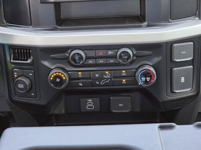 New 2027 Ford F250 XL w/ F-250 >10K GVWR Package AWD/4WD image 13