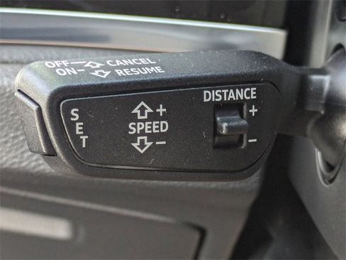 Used 2025 Audi Q3 2.0T Premium w/ Convenience Package image 20