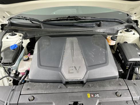 Used 2023 Kia EV6 Wind w/ Wind Technology Package RWD image 33