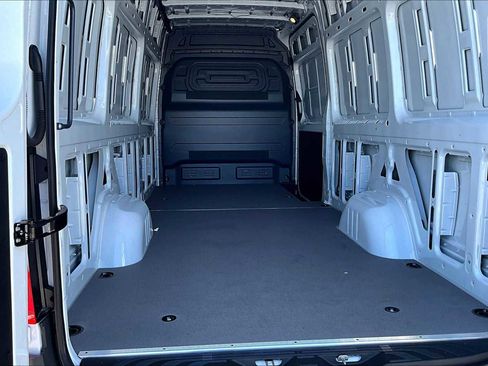 New 2025 Mercedes-Benz Sprinter 2500 image 19