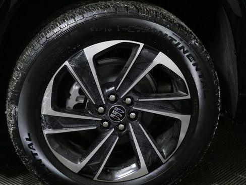 New 2026 Buick Enclave Sport Touring w/ Super Cruise Package image 8