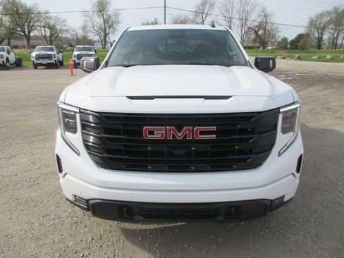 New 2026 GMC Sierra 1500 Elevation w/ Elevation Premium Package image 13