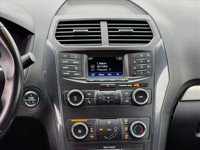 Used 2018 Ford Explorer XLT FWD image 14