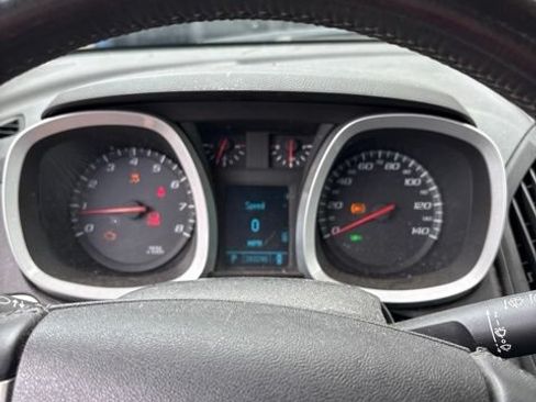 Used 2010 Chevrolet Equinox LTZ FWD image 8