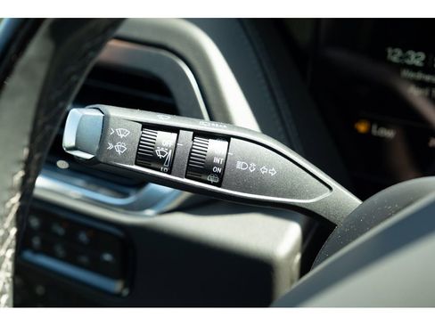 New 2026 GMC Yukon Denali w/ Denali Reserve Package image 21